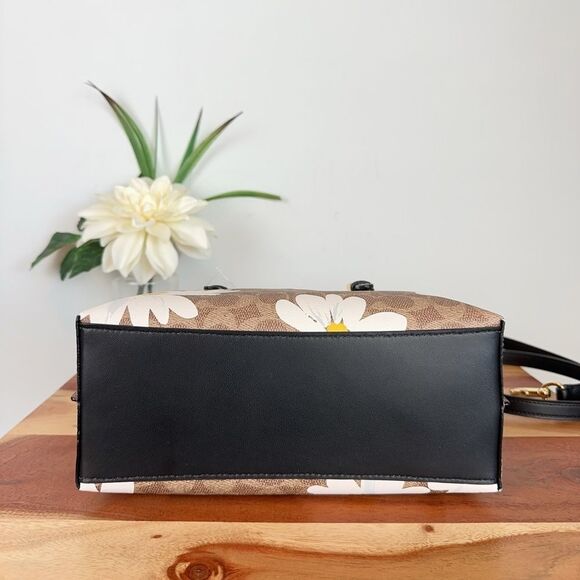 NWT Coach Mollie Tote Bag 25 In Signature Canvas With‎ Floral Print - Picture 2 of 7